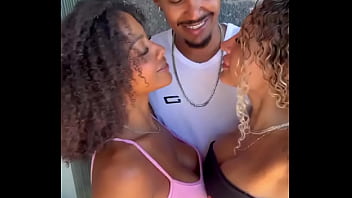 Um homem casado com uma mulher bi sem frescura e cheia de amiguinhas não quer guerra com ninguém rt