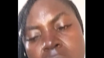 Ebony girl fuck with dildo