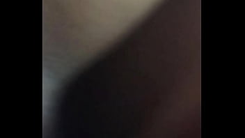 Casal se filmando fazendo amor com sexo anal é esposa gozando muito