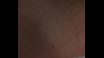 Tío Le Pega A Su Sobrino thumbnail