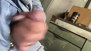 ちんちん勃たすぞ1