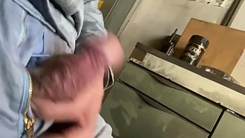 ちんちん勃たすぞ1