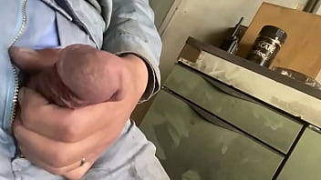 ちんちん勃たすぞ1