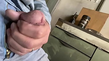 ちんちん勃たすぞ1