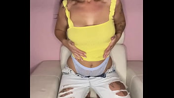 Domina likes to tease her boy