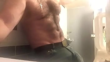 Pokaz Mięśni thumbnail