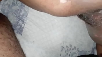 Crente evangélica tomando pica