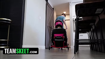 Babe you can drive my cunt