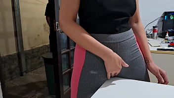 Masturbating her camel toe on the table with the neighbor's help