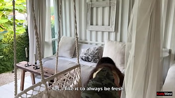 Prank on a girl from the snake catching service showed her my snake in my pants