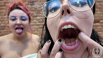 4k gg dental hygienist fetish toothbrushing dental thread