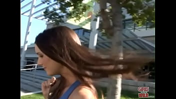 College girl fingers herself