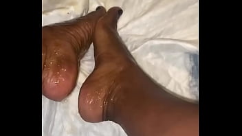 Only obedient slaves get to enjoy me