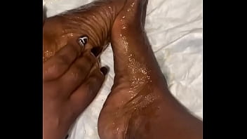 Only obedient slaves get to enjoy me