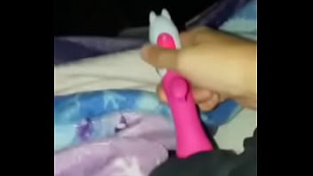 Look at my babymomma missing johnny