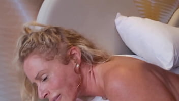 Lucky bbc stranger fucks cheating wife at resort