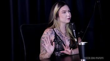Melhores Momentos Da Alice Vasconcelos No Papo Prive Com Raphaela Savanah Parte 3 Watch Sheer Red thumbnail