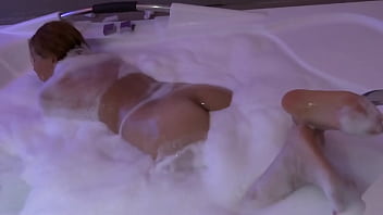 First time i have sex with my stepson at the motel i go to the jacuzzi to fuck