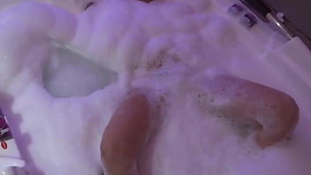 First time i have sex with my stepson at the motel i go to the jacuzzi to fuck