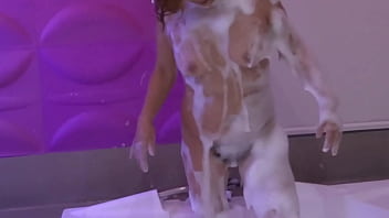 First time i have sex with my stepson at the motel i go to the jacuzzi to fuck