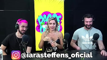 Ele botou o grandão no meu cuzinho