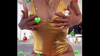 Je vous souhaite une très belle journée et un merveilleux réveillon de noël