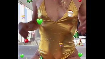 Je vous souhaite une très belle journée et un merveilleux réveillon de noël