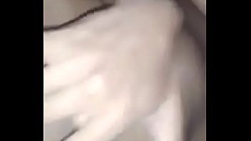 Garota masturba gostoso