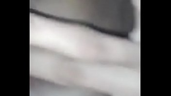 Garota masturba gostoso