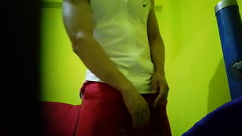 Se te antoja la verga de un hombre fit