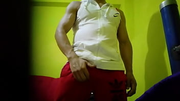 Se te antoja la verga de un hombre fit