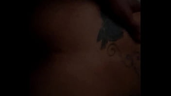 Casal em cena amadora