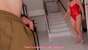 How much cum can fit in her mouth this cocksucker is showing off