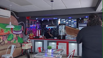 Hambre mucha hambre grande ponce