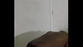 Thinking of more romantic things to do like worshipping women by sketching one for free 11