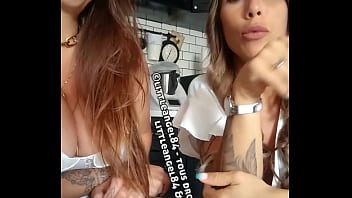 Ici la story public avec ma copine littleangel84 où l'on piège mon jeune