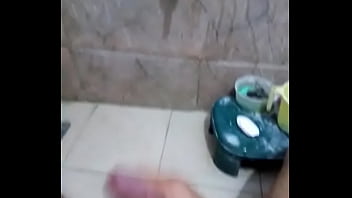 Woke up with a hard cock today rushed to the bathroom