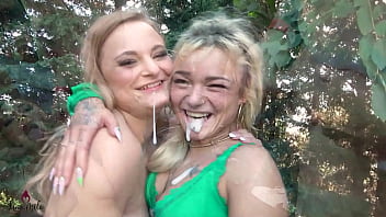 Rumsau literweise frische wichse regnet heute sperma aus den schwänzen