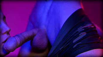 Pierdo apuesta y tengo el mejor sexting de mi vida con mi mejor amigo cumshot