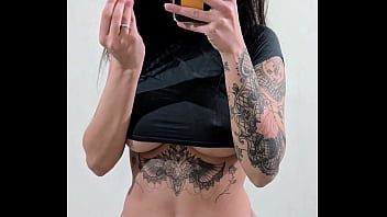 Je suis dispo tout la journée pour votre plaisir personnel