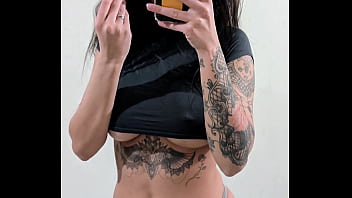 Je suis dispo tout la journée pour votre plaisir personnel