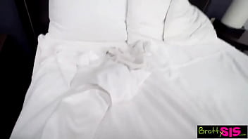 Stepsister "you can help me out orgasms make everybody s better" s15 e11 family taboo