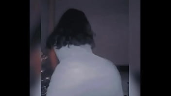 La chica que te complace