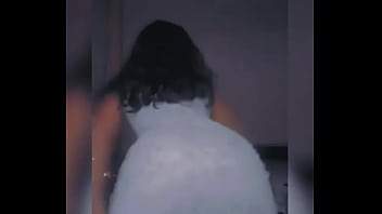 La chica que te complace