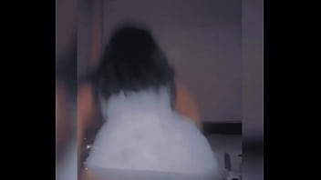 La chica que te complace