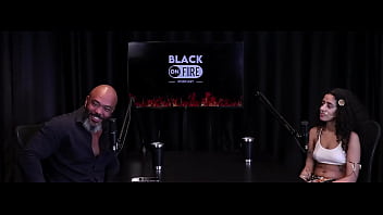 Gosta de gordas quer continuar solteira está louca pra dar o cu e o vibrador que a mãe lhe deu bibi hourani watch sheer red