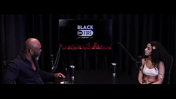 Gosta de gordas quer continuar solteira está louca pra dar o cu e o vibrador que a mãe lhe deu bibi hourani watch sheer red