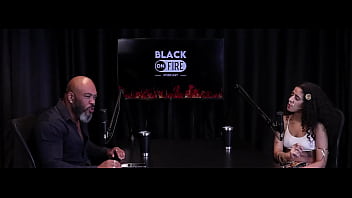 Gosta de gordas quer continuar solteira está louca pra dar o cu e o vibrador que a mãe lhe deu bibi hourani watch sheer red