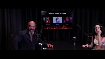 Gosta de gordas quer continuar solteira está louca pra dar o cu e o vibrador que a mãe lhe deu bibi hourani watch sheer red