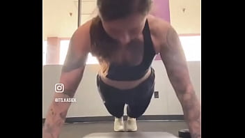 No girl pushups here